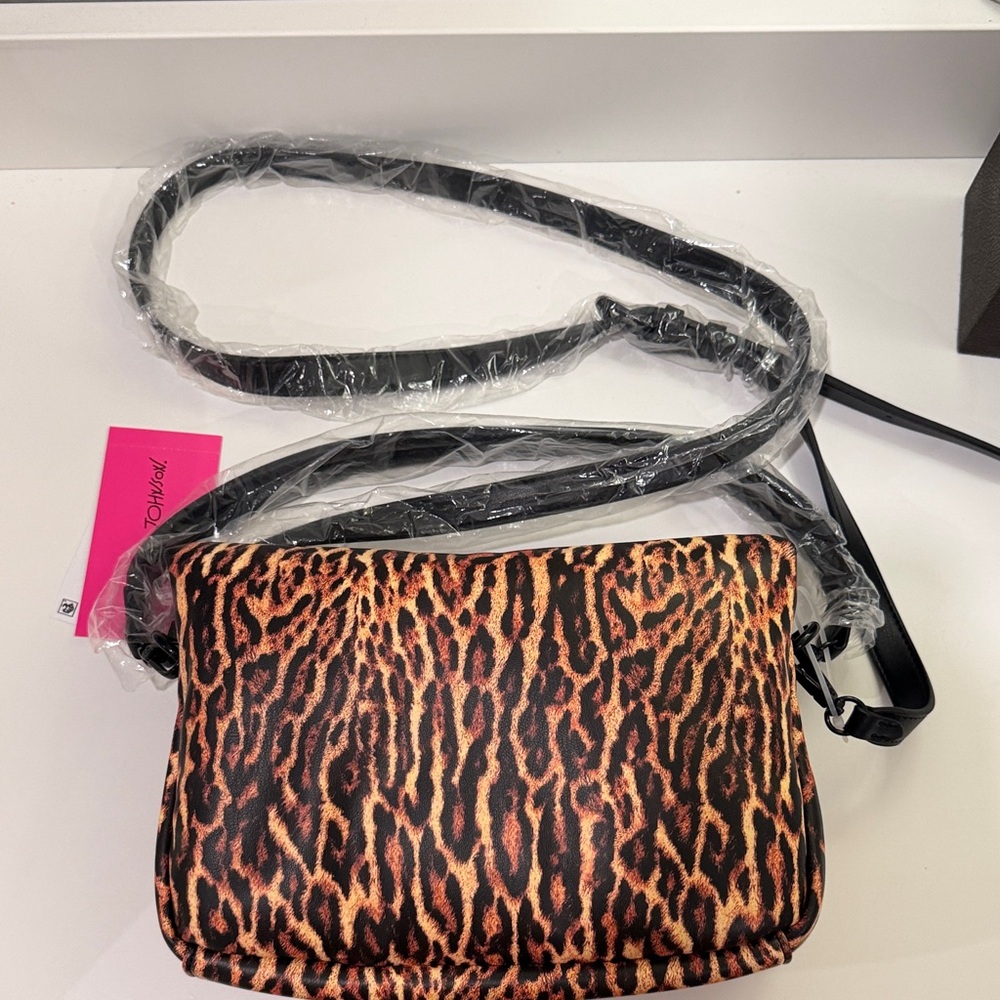 Betsey Johnson Soft Leopard Print Shoulder Bag, NWT - Picture 11 of 16